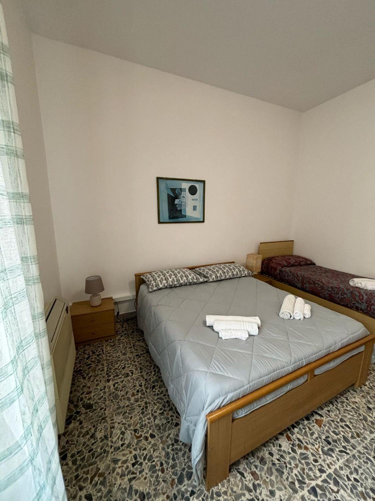 Pm 41 Via Ennio Porrino Guest House Alguer Exterior foto