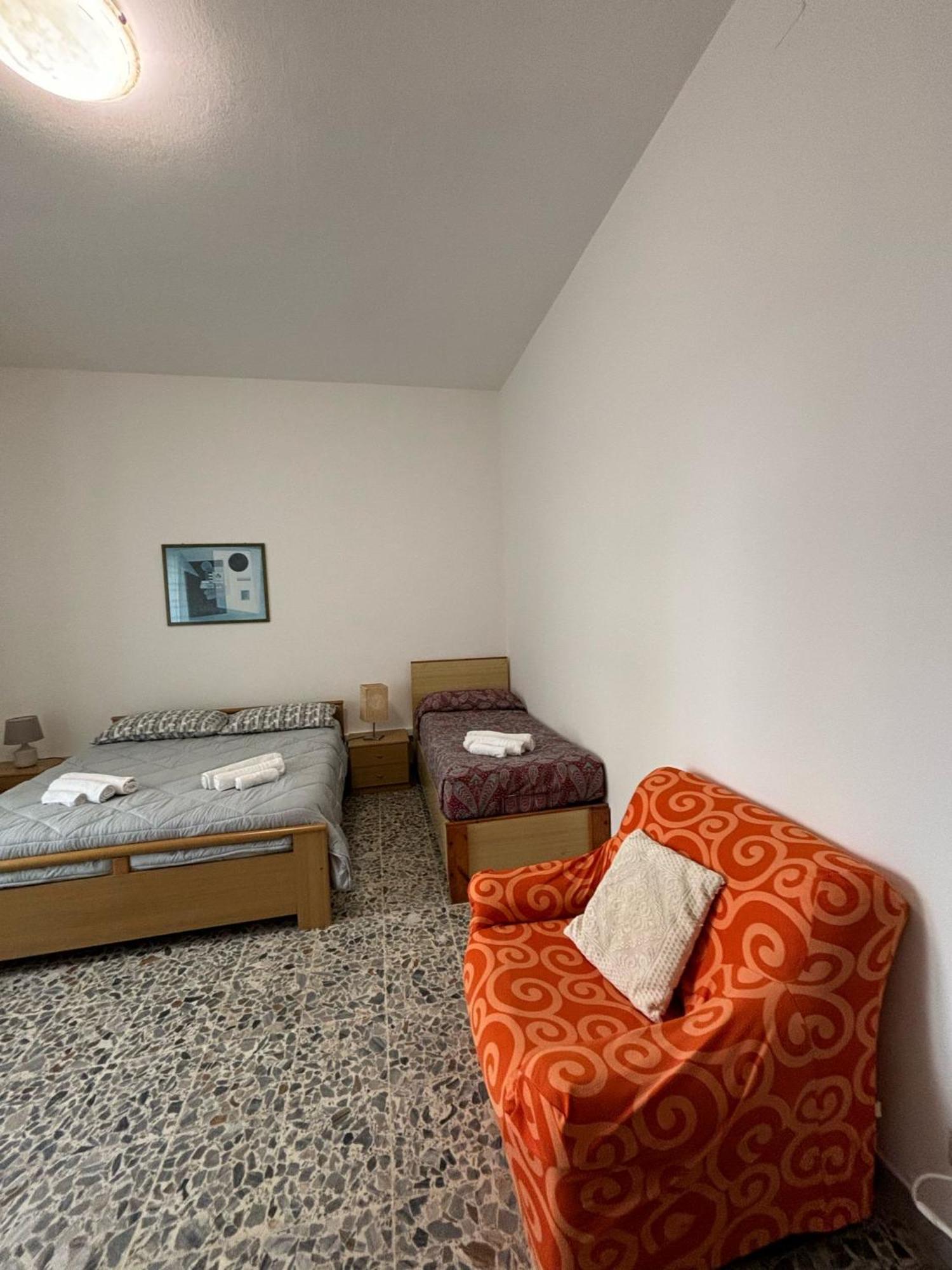 Pm 41 Via Ennio Porrino Guest House Alguer Exterior foto