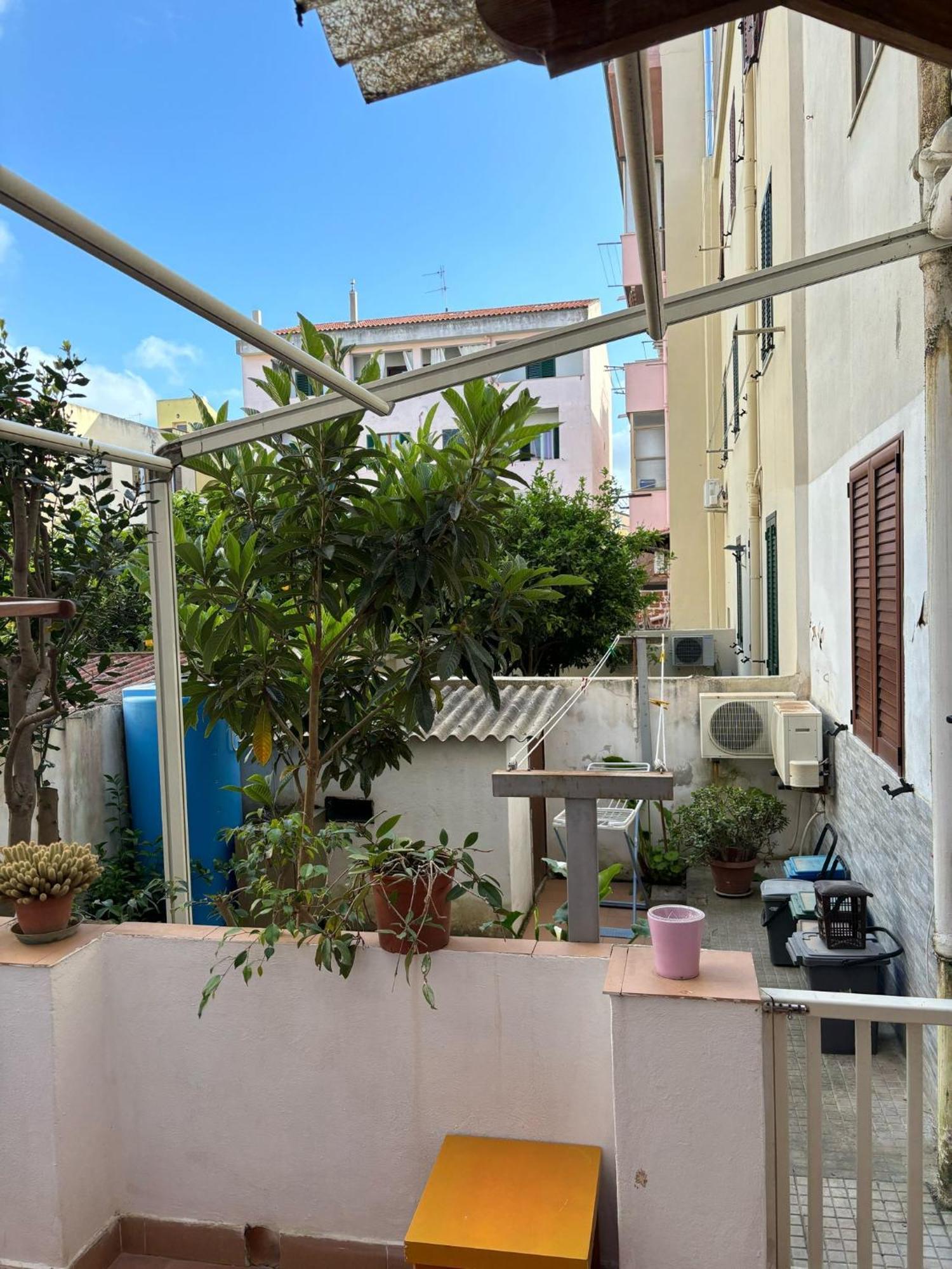 Pm 41 Via Ennio Porrino Guest House Alguer Exterior foto