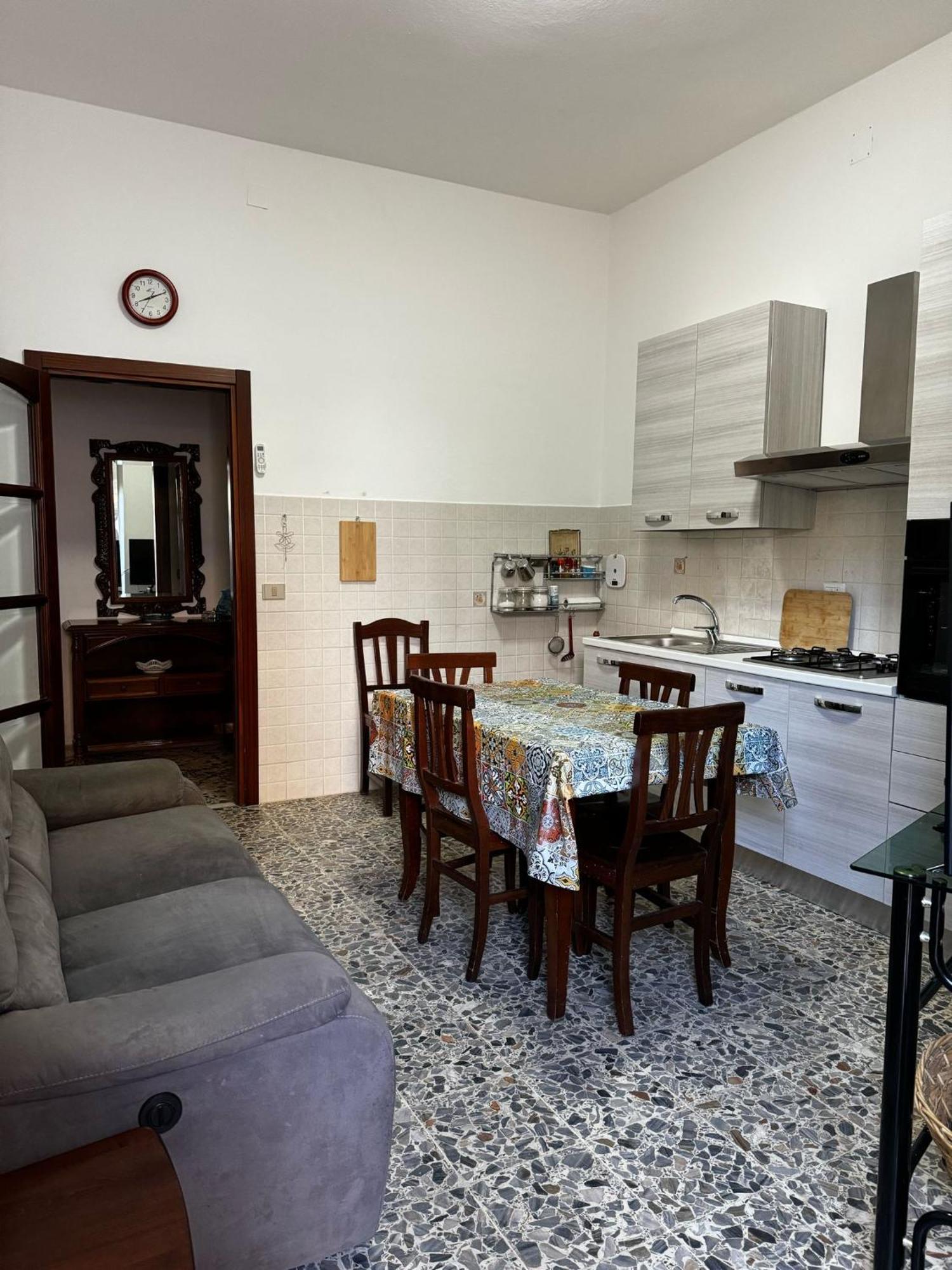 Pm 41 Via Ennio Porrino Guest House Alguer Exterior foto